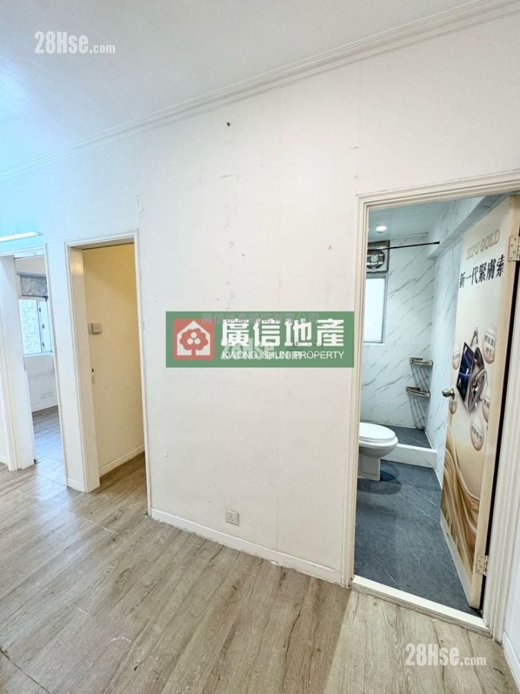 金都中心 售盤 3 房 , 1 浴室 301 平方呎