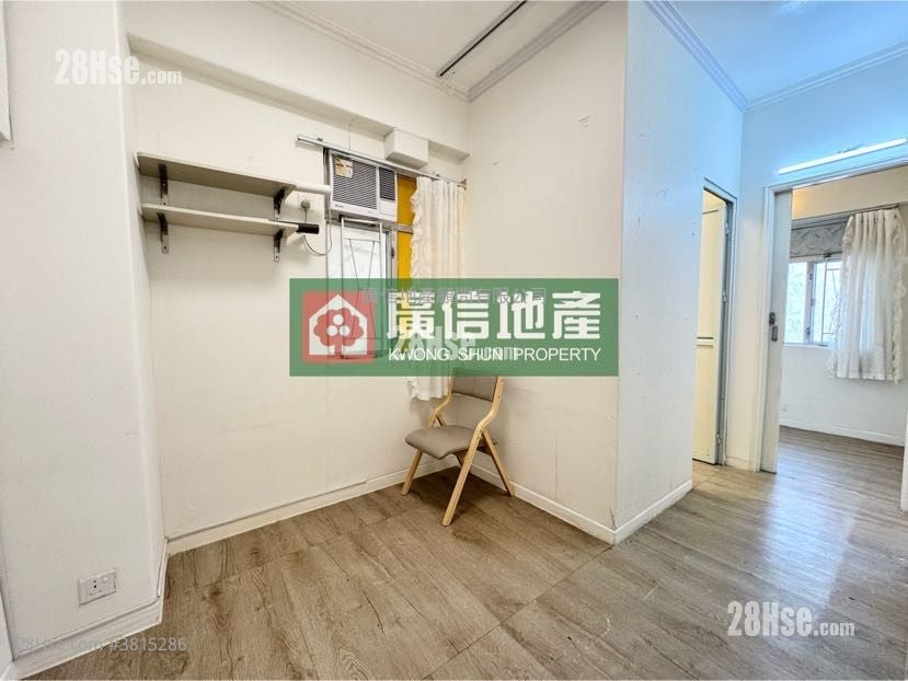 金都中心 售盤 3 房 , 1 浴室 301 平方呎