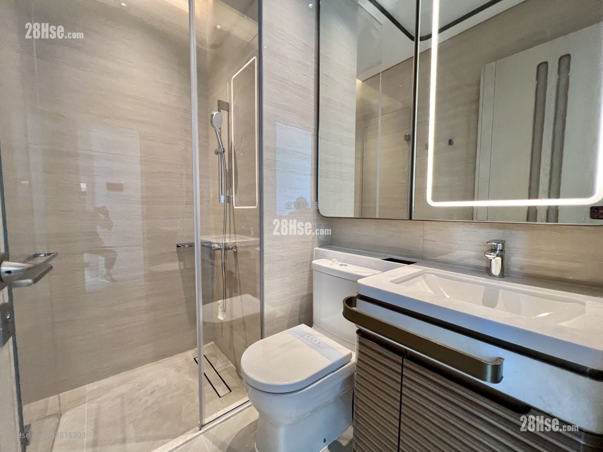 Gold Coast Bay Rental 1 Bedroom , 1 Bathroom 312 ft²