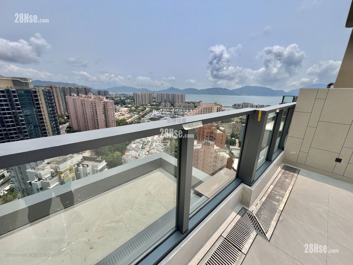 Gold Coast Bay Rental 1 Bedroom , 1 Bathroom 312 ft²