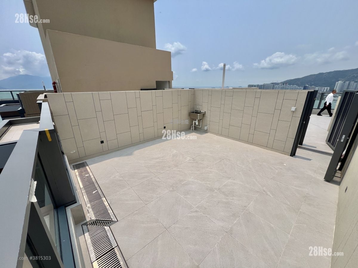 Gold Coast Bay Rental 1 Bedroom , 1 Bathroom 312 ft²