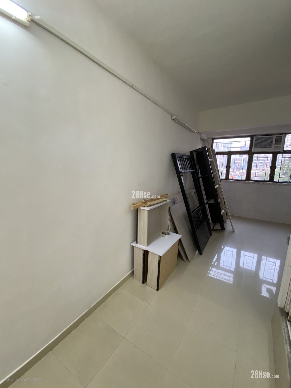 Chinese Mansion Rental 1 Bathroom 190 ft²