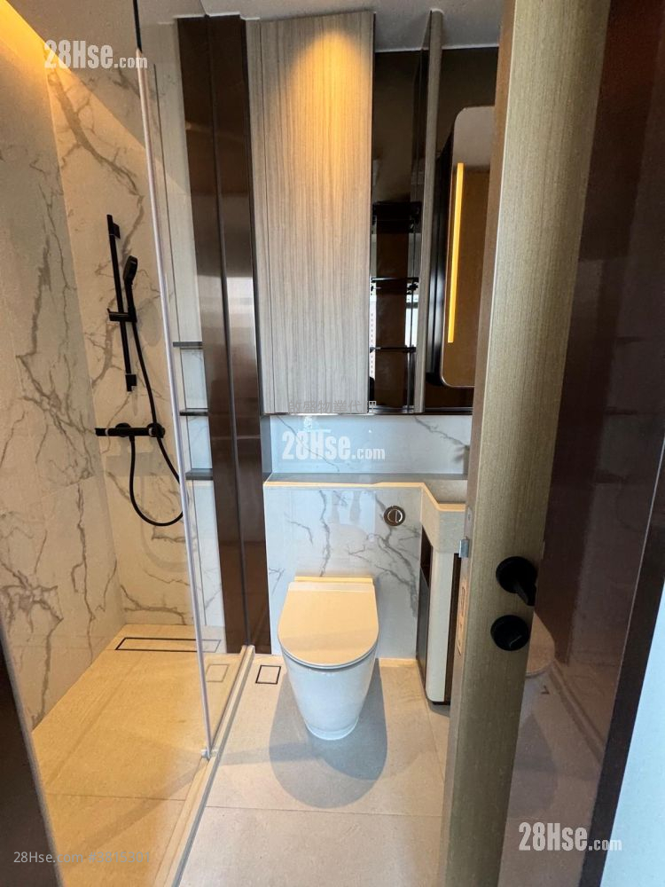 南首 租盘 2 房 , 1 浴室 342 平方尺