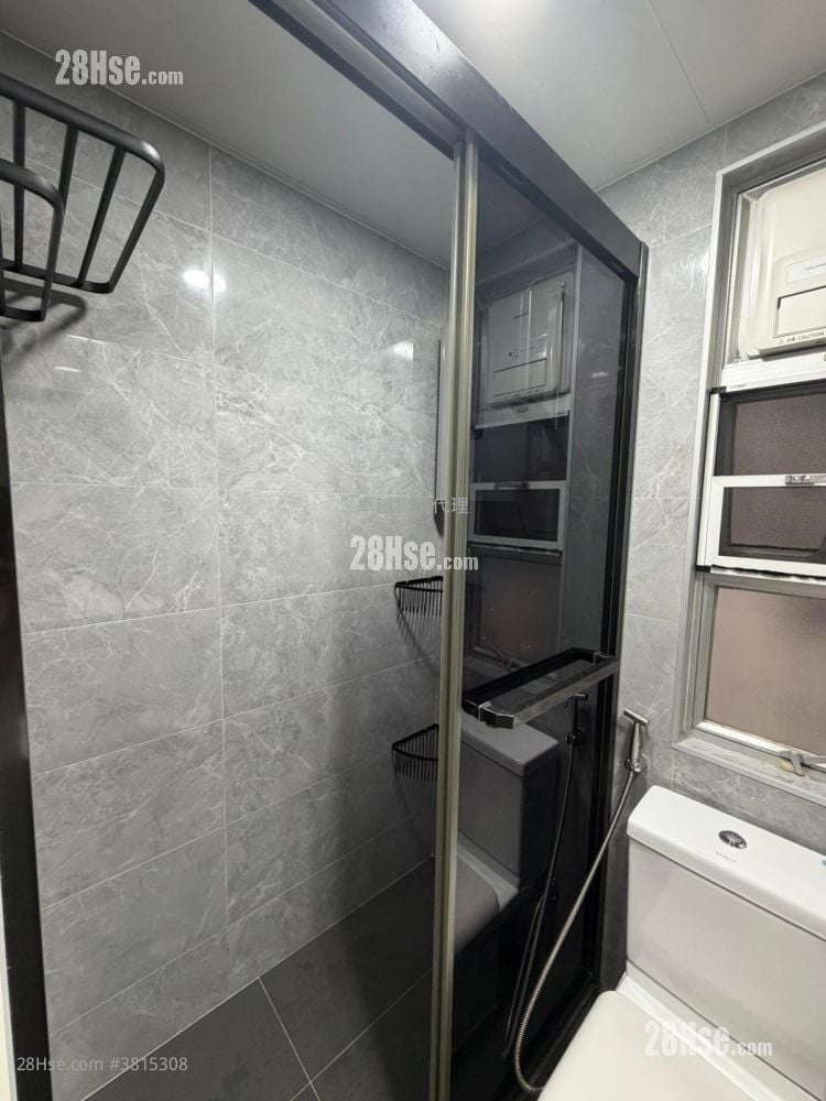 锦丰园 租盘 2 房 , 1 浴室 375 平方尺