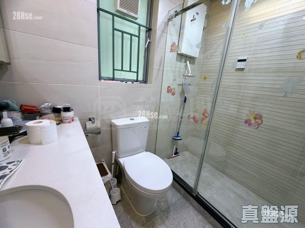 维景湾畔 售盘 3 房 , 2 浴室 765 平方尺