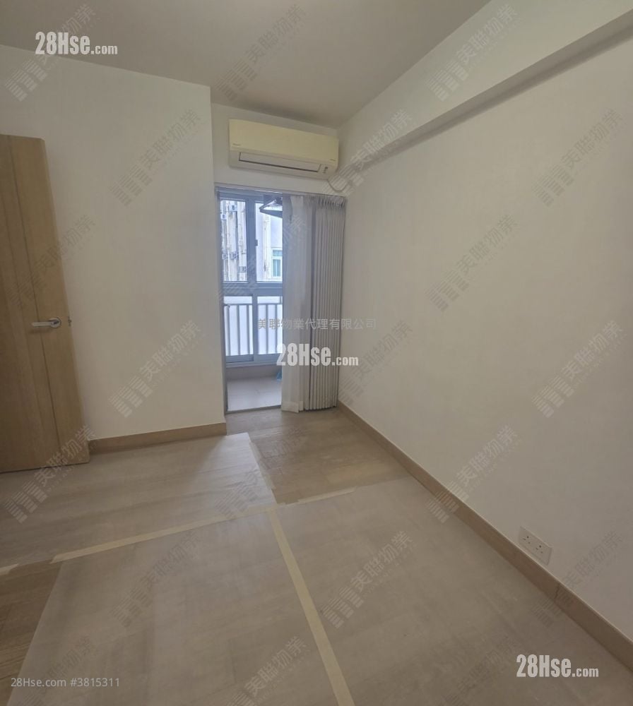 Mei Foo Sun Chuen Sell 3 Bedrooms , 2 Bathrooms 946 ft²