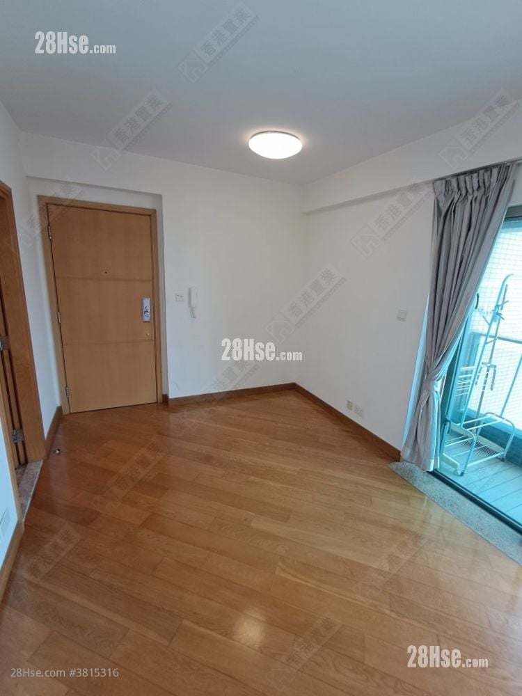 Harbour Green Sell 2 Bedrooms 474 ft²