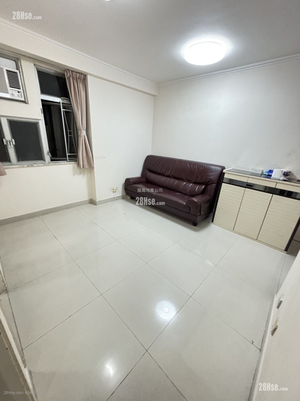 頌賢花園 租盤 2 房 , 1 浴室 357 平方呎