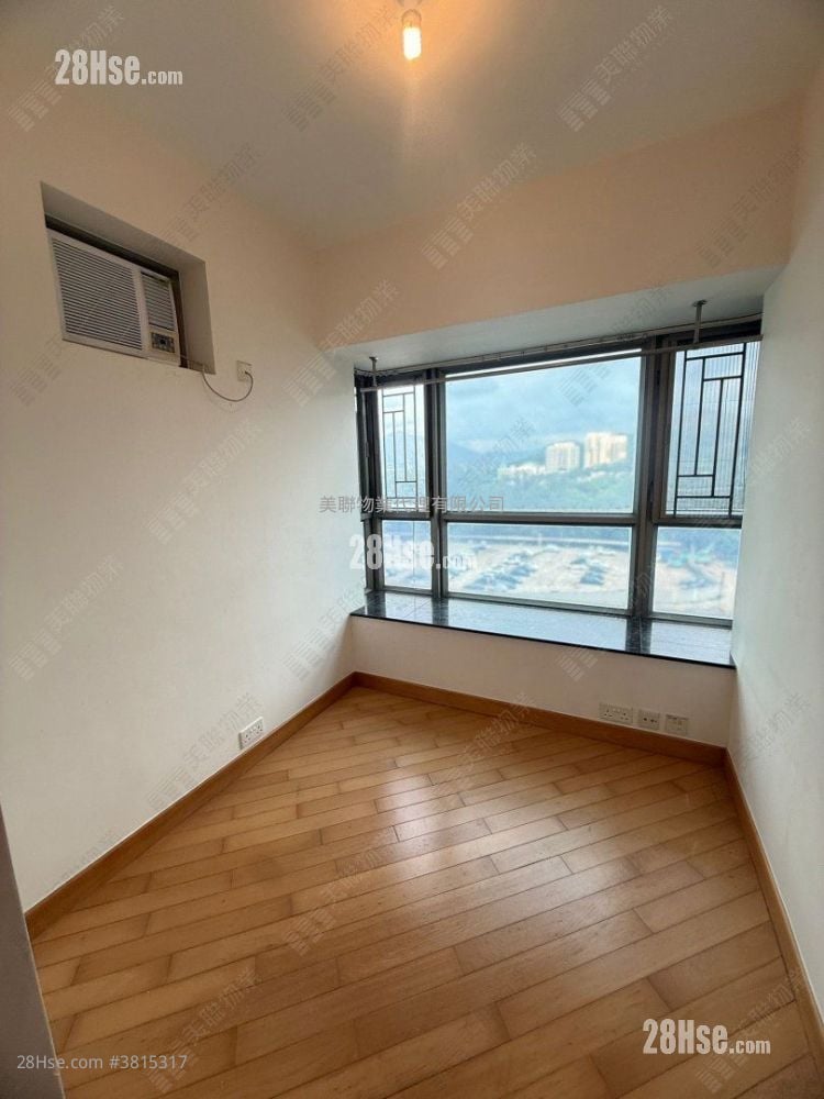 Yoho Town Rental 2 Bedrooms , 1 Bathroom 393 ft²