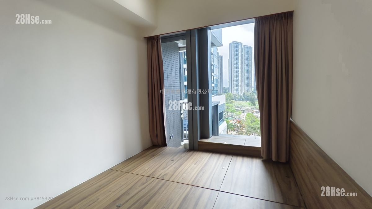 柏傲灣 售盤 2 房 , 1 浴室 525 平方呎