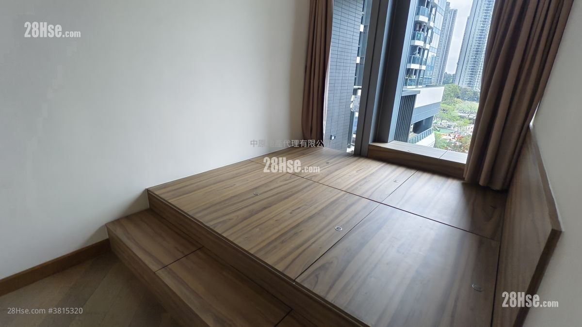 柏傲灣 售盤 2 房 , 1 浴室 525 平方呎