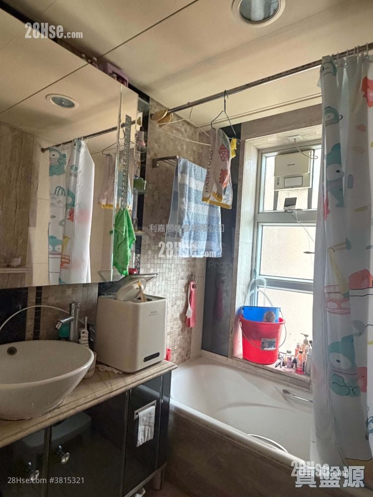 名城 售盘 4 房 958 平方尺