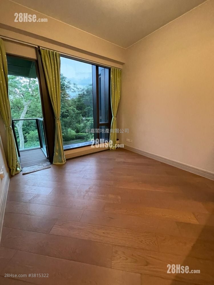 高尔夫御苑 租盘 280 平方尺