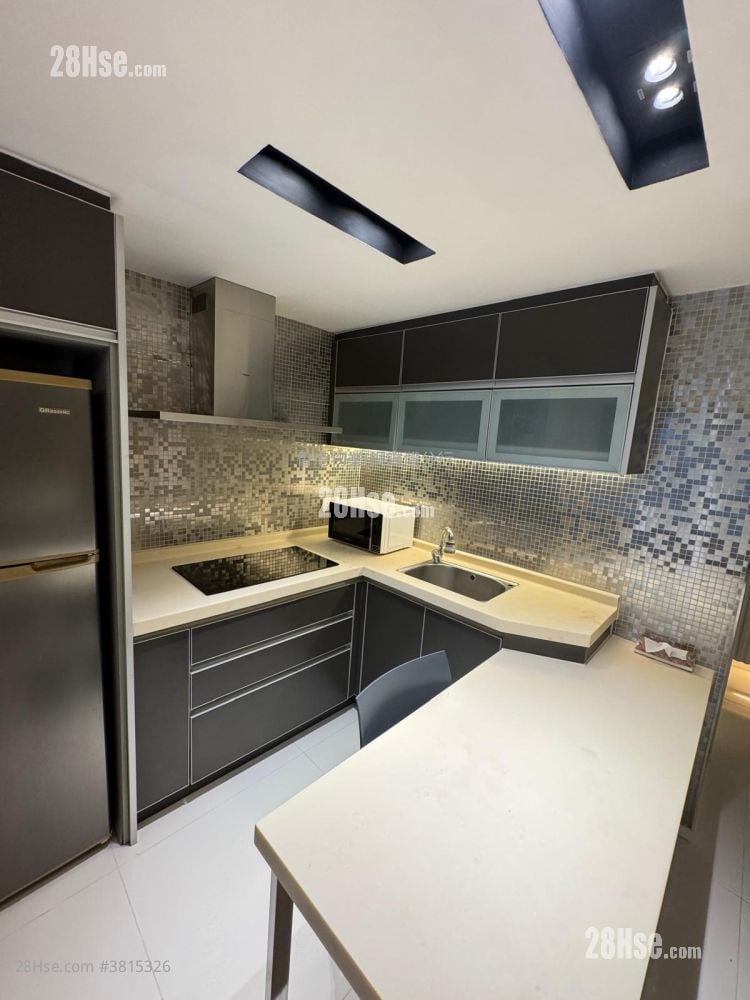 Paterson Building Rental 2 Bedrooms , 1 Bathroom 411 ft²