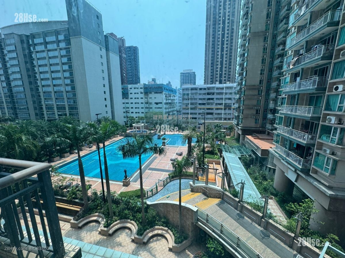 Sky Tower Sell 2 Bedrooms , 1 Bathroom 452 ft²