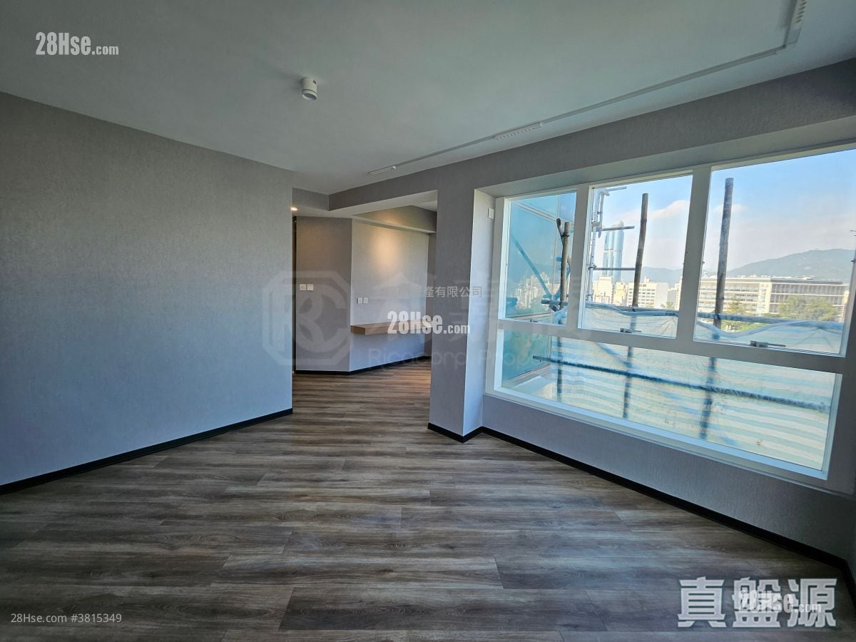 爵士花園 售盤 4 房 , 3 浴室 2,085 平方呎