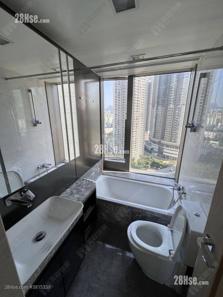 Ocean Pride Sell 3 Bedrooms , 2 Bathrooms 773 ft²