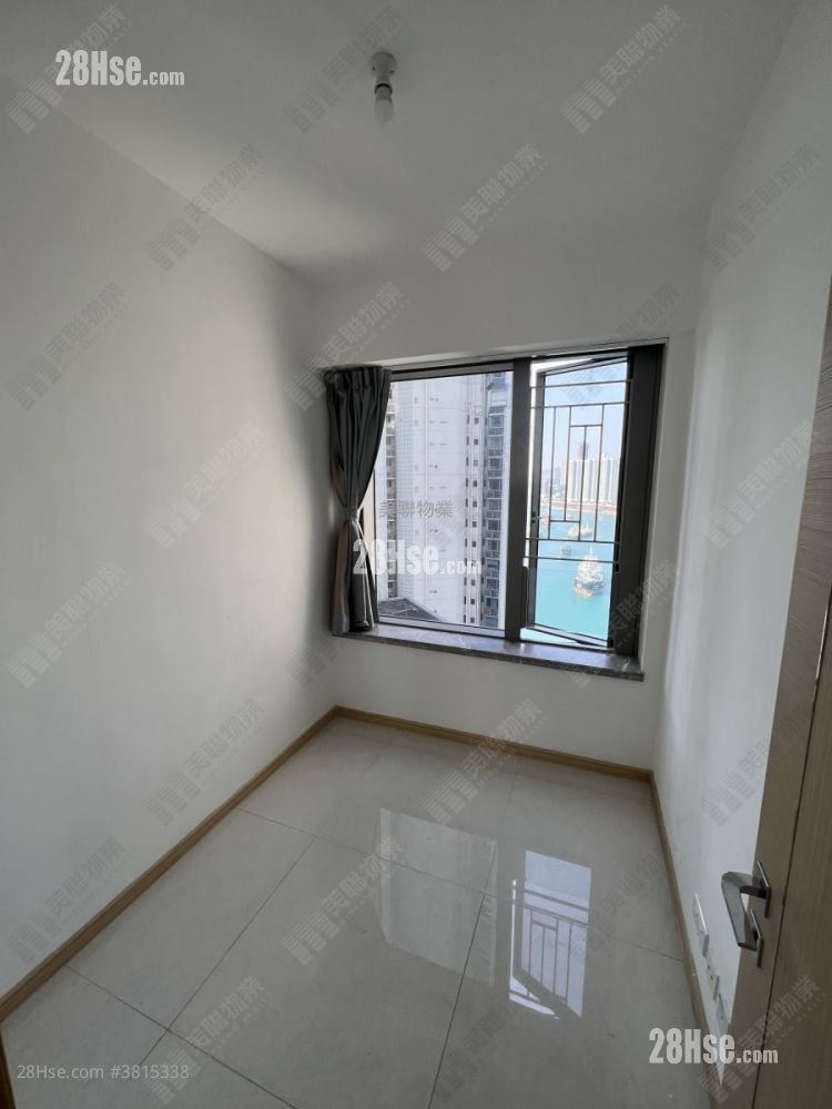 Ocean Pride Sell 3 Bedrooms , 2 Bathrooms 773 ft²