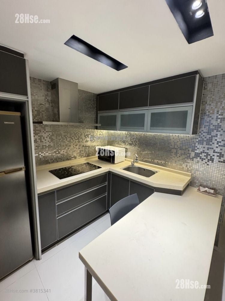 Paterson Building Sell 2 Bedrooms , 1 Bathroom 411 ft²