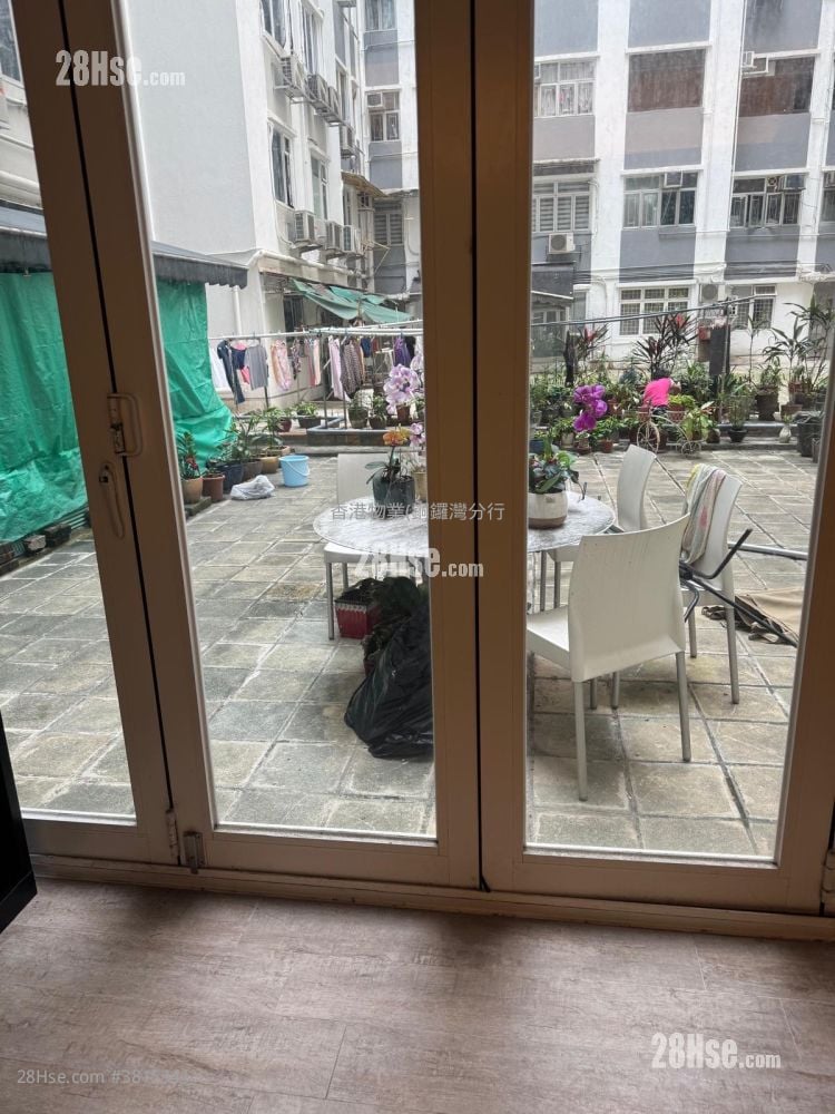 Paterson Building Sell 2 Bedrooms , 1 Bathroom 411 ft²