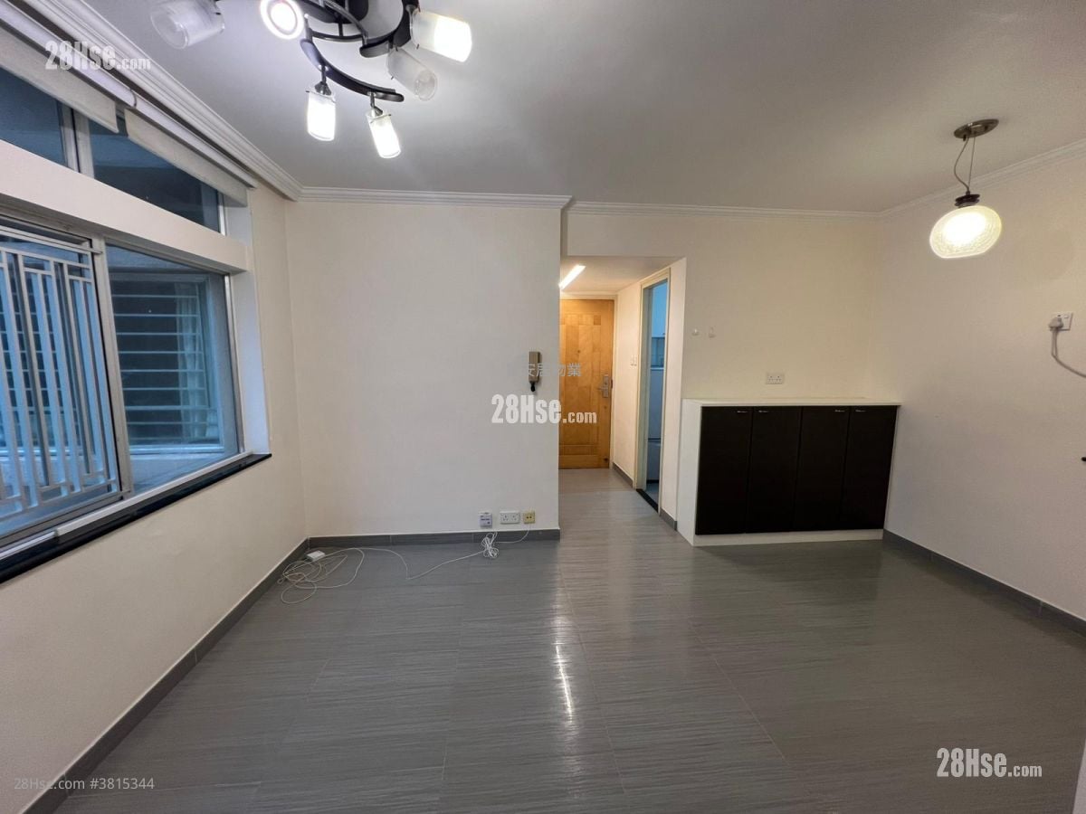 新屯门中心 租盘 2 房 , 1 浴室 455 平方尺