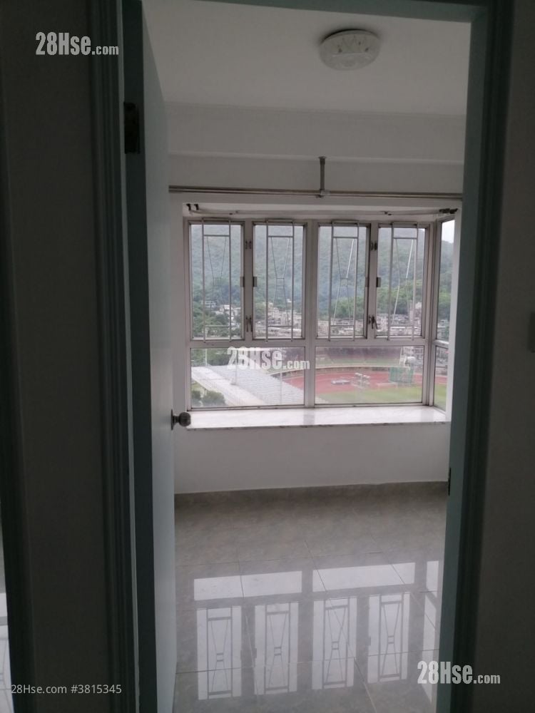 太湖花园 租盘 2 房 , 1 浴室 355 平方尺