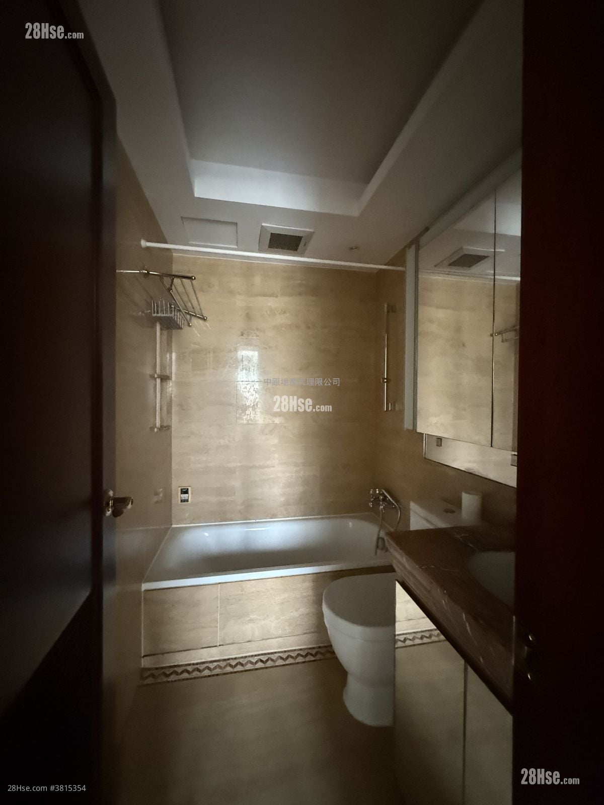 The Palazzo Sell 4 Bedrooms , 3 Bathrooms 1,035 ft²