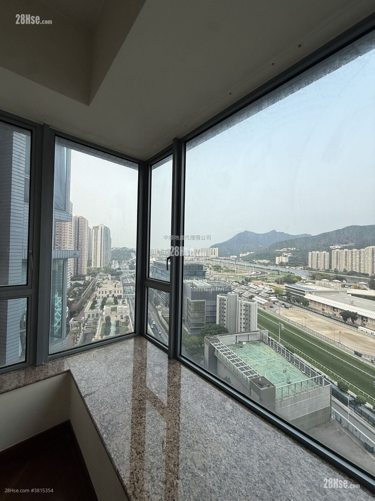 The Palazzo Sell 4 Bedrooms , 3 Bathrooms 1,035 ft²