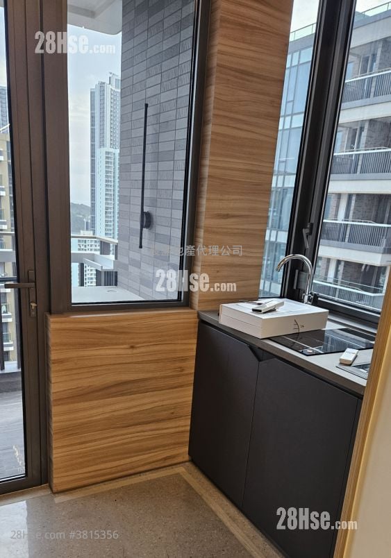 連方 租盤 1 浴室 231 平方呎