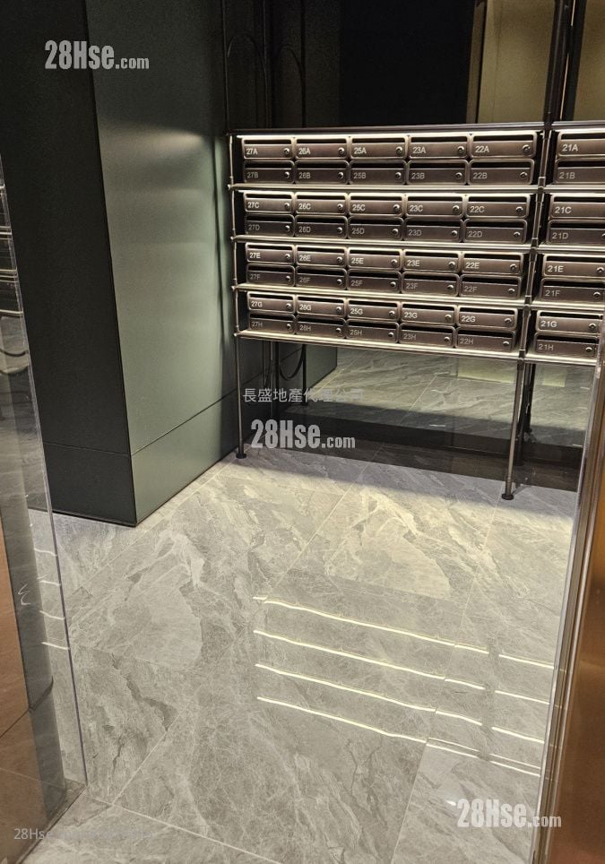 連方 租盤 1 浴室 231 平方呎