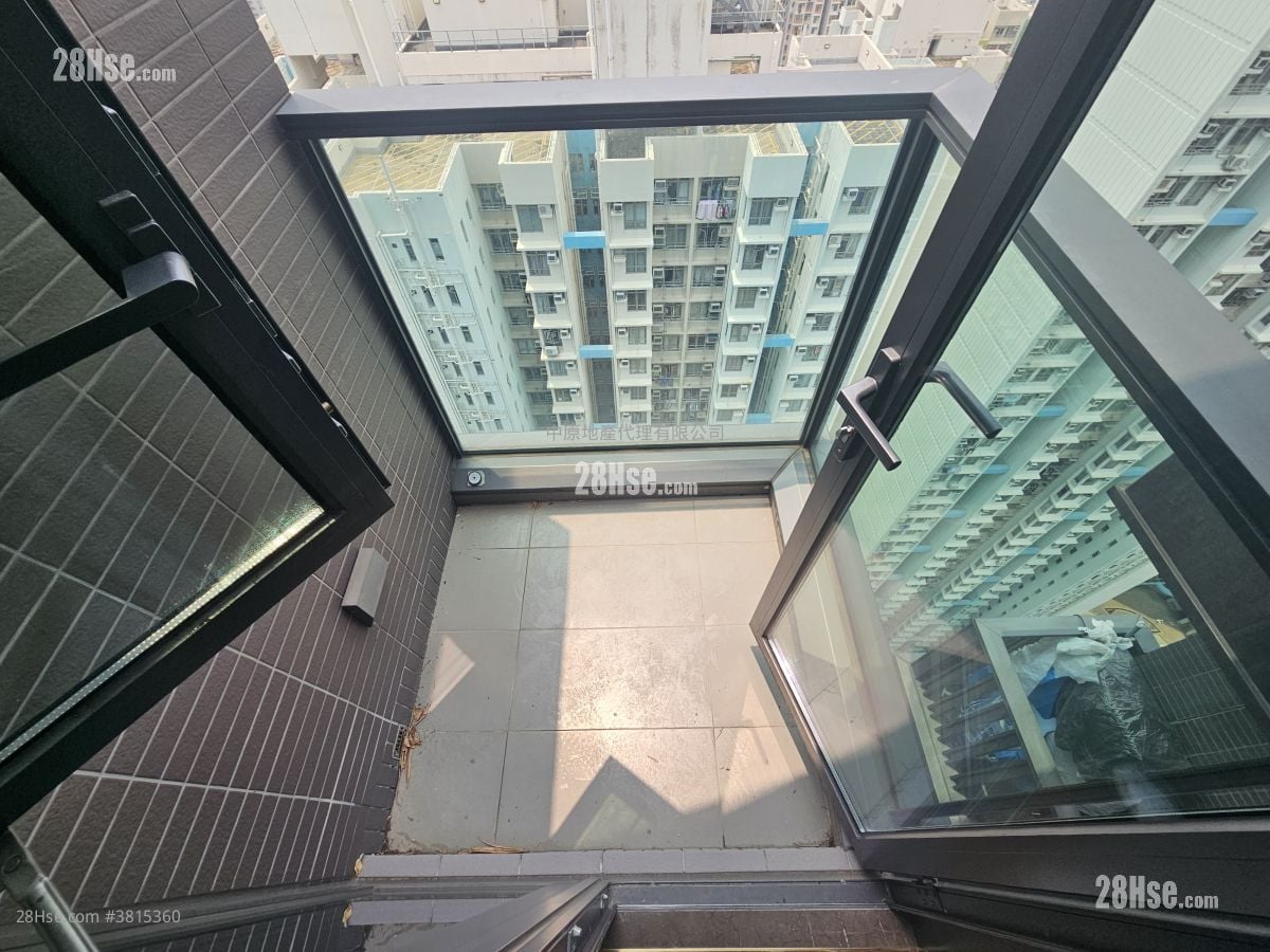 The Vertex Rental 1 Bedroom , 1 Bathroom 327 ft²