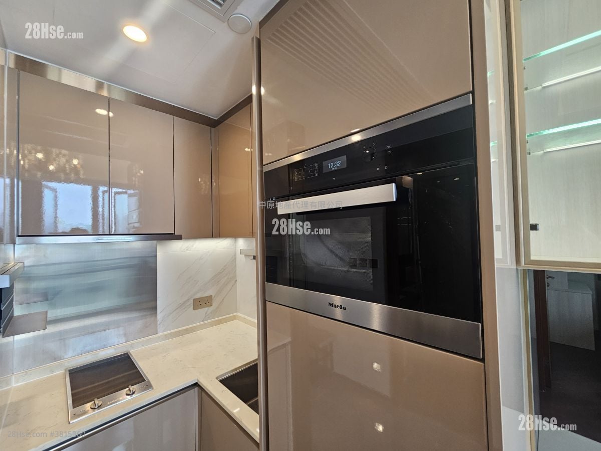 The Vertex Rental 1 Bedroom , 1 Bathroom 327 ft²