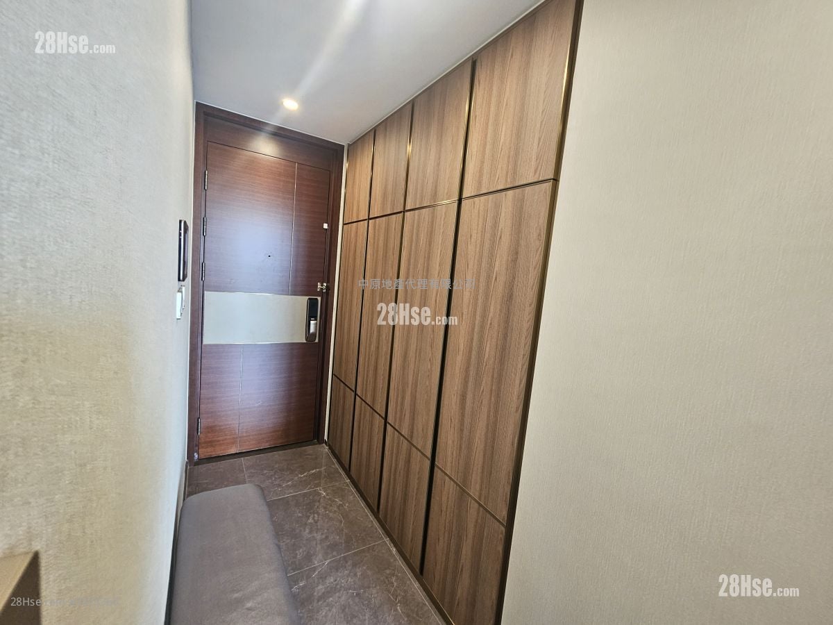 The Vertex Rental 1 Bedroom , 1 Bathroom 327 ft²