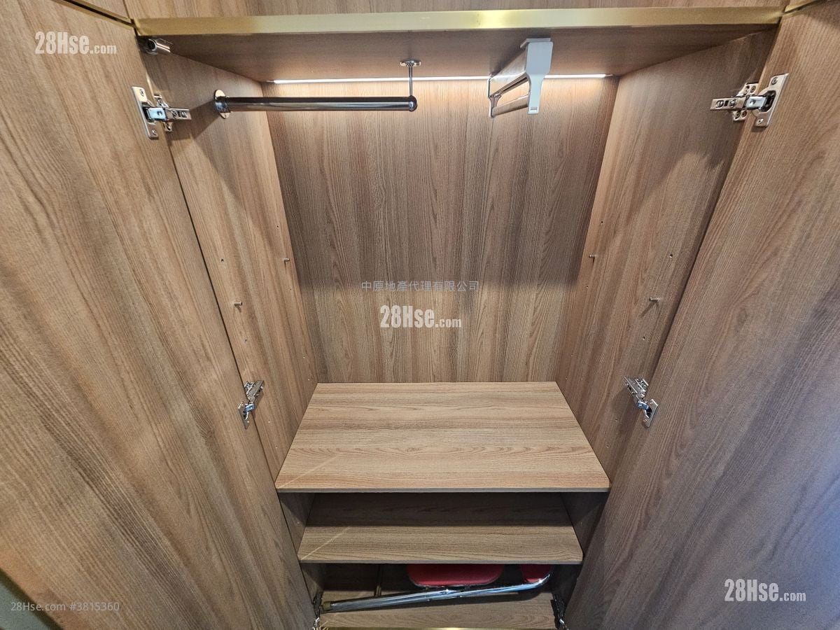 The Vertex Rental 1 Bedroom , 1 Bathroom 327 ft²