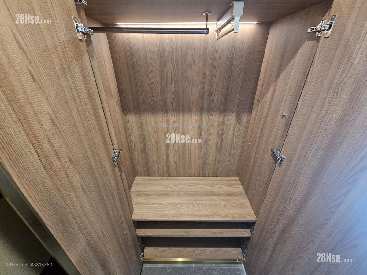 The Vertex Rental 1 Bedroom , 1 Bathroom 327 ft²