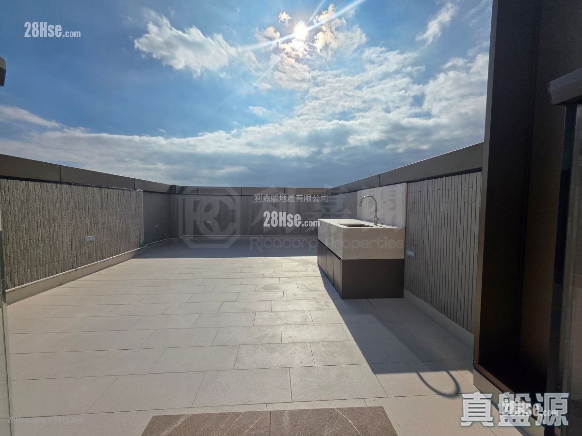 Pano Harbour Sell 4 Bedrooms 2,729 ft²