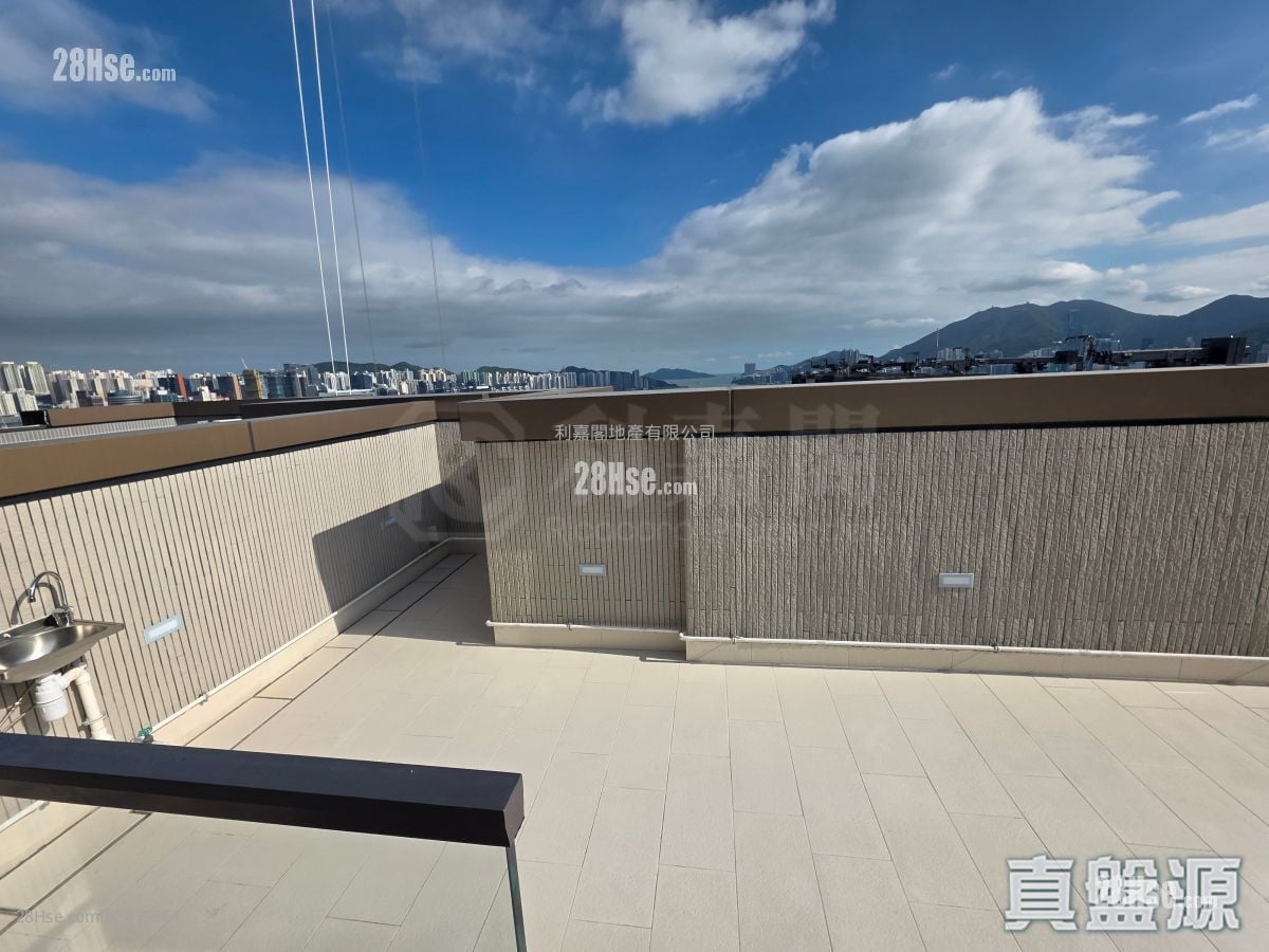 Pano Harbour Sell 4 Bedrooms 2,729 ft²