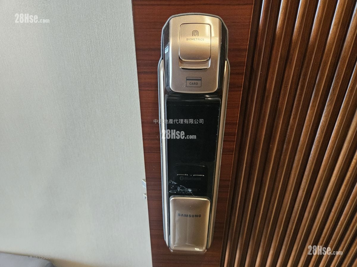 The Vertex Rental 1 Bedroom , 1 Bathroom 327 ft²