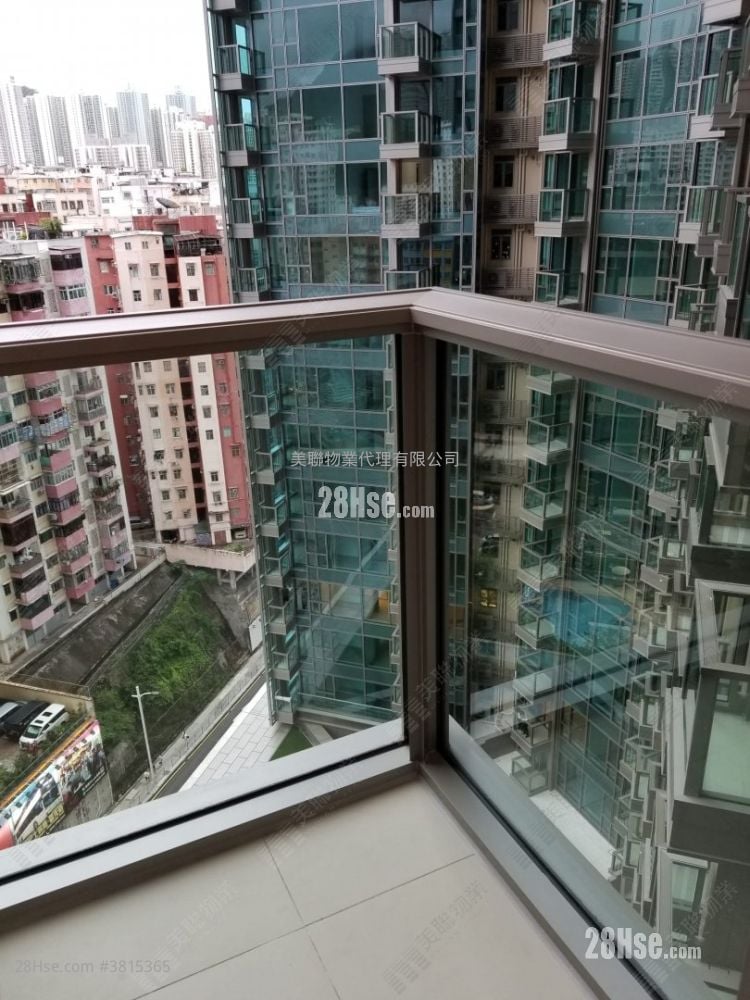 Grand Central Sell 1 Bedroom , 1 Bathroom 460 ft²