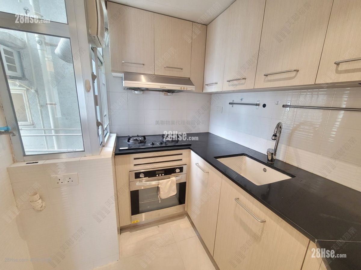 丽港城 售盘 2 房 , 1 浴室 522 平方尺