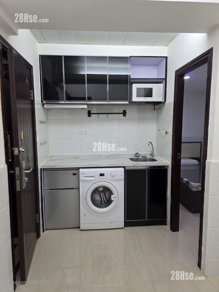 Wing Lee Building Sell 3 Bedrooms , 3 Bathrooms 643 ft²