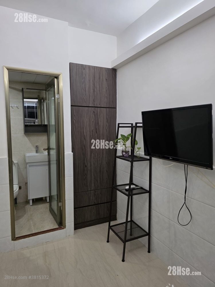 Wing Lee Building Sell 3 Bedrooms , 3 Bathrooms 643 ft²