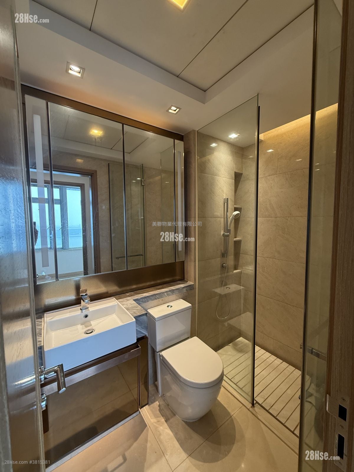 東環 售盤 2 房 , 2 浴室 484 平方呎