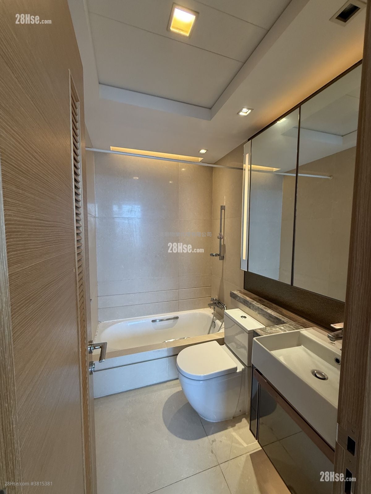 東環 售盤 2 房 , 2 浴室 484 平方呎