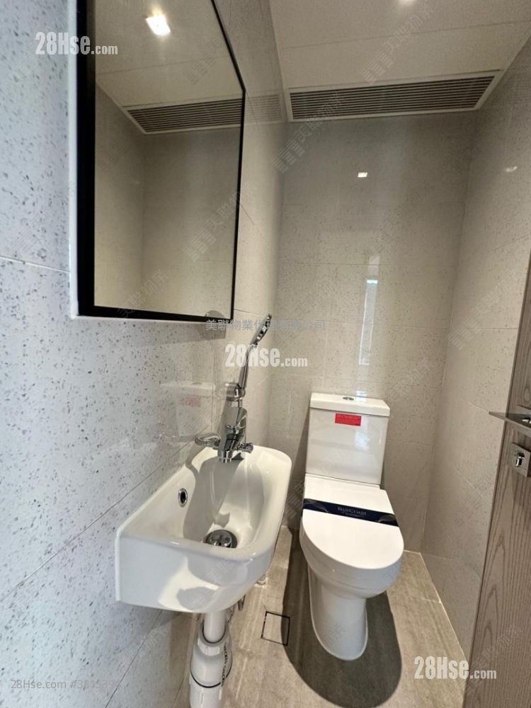 港岛南岸 售盘 3 房 , 2 浴室 728 平方尺