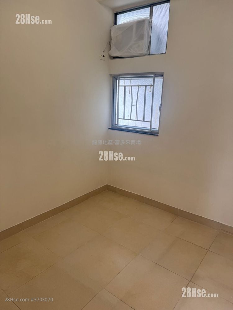 颂贤花园 租盘 2 房 , 1 浴室 376 平方尺