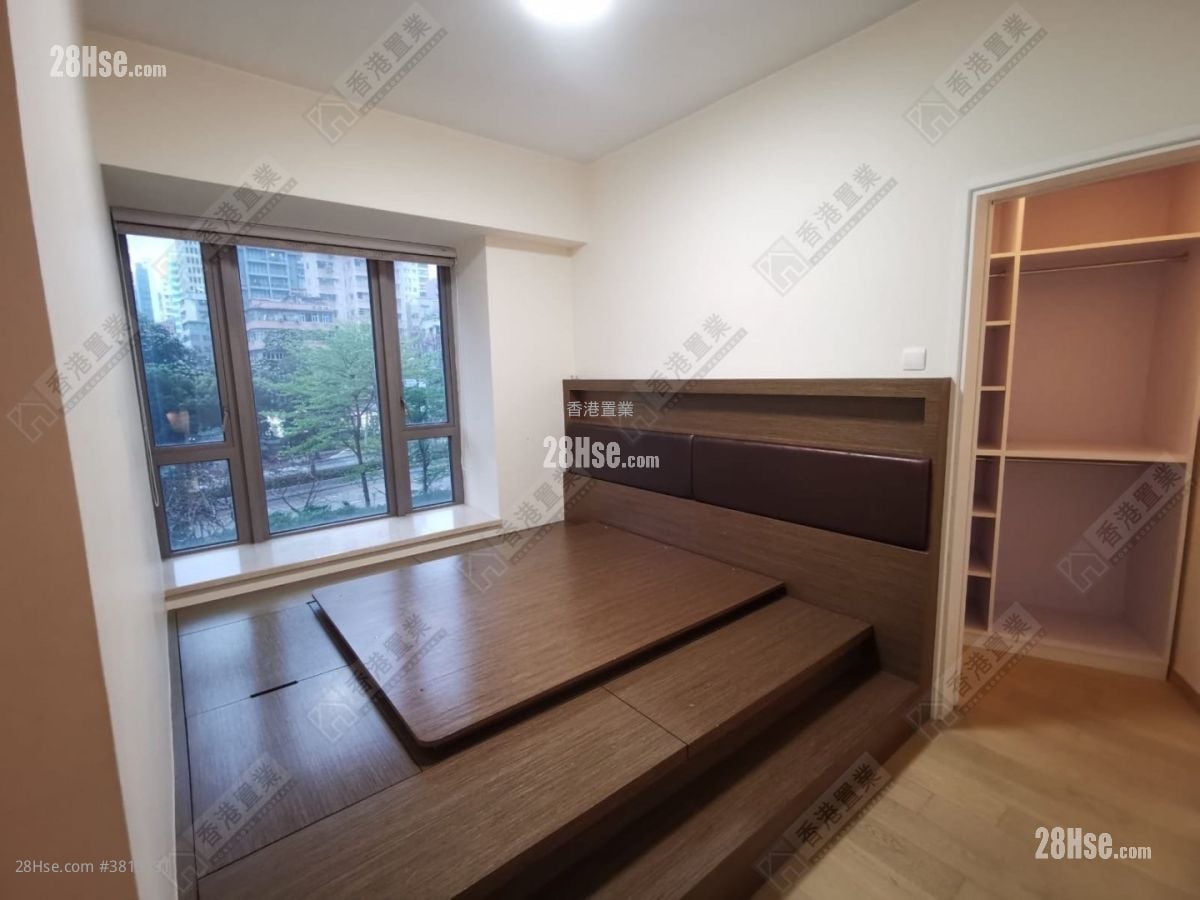 Grand Austin Rental 3 Bedrooms , 2 Bathrooms 928 ft²