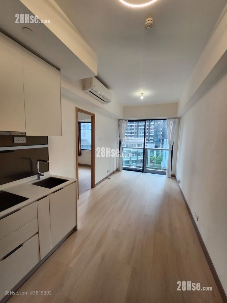 K.city Rental 372 ft²