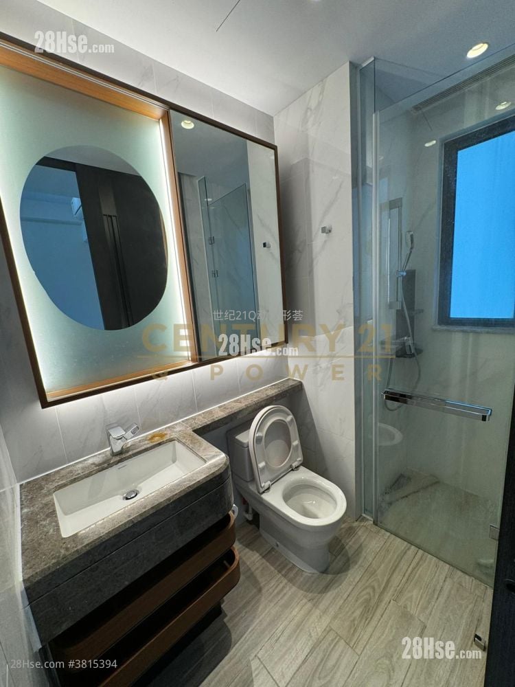 Novum East Sell 1 Bedroom , 1 Bathroom 300 ft²