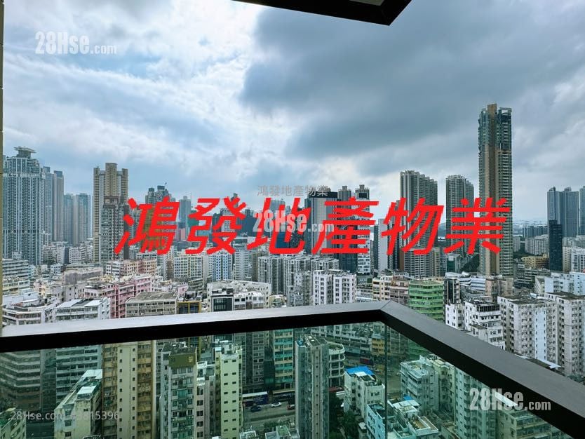 Novi Rental Studio , 1 Bathroom 182 ft²